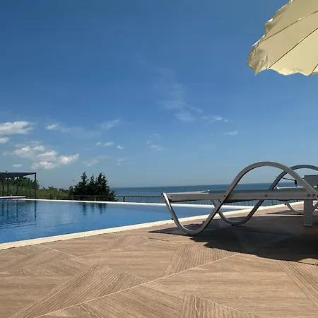 Atrium Demirkaya Carsi Evleri